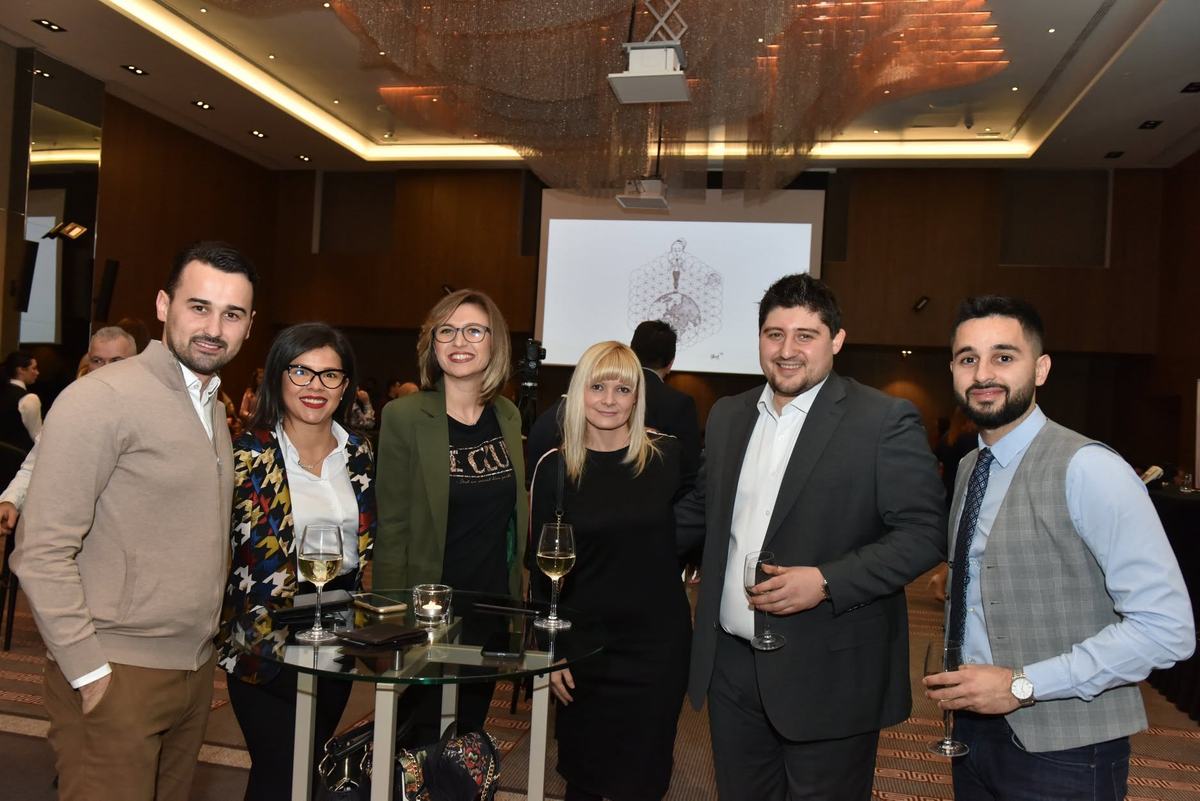 Промоција на бестселерот Будење на свеста од Катерина Ангеловска и Радован Витошевиќ (Radovan Vitosevic), Скопје 2019