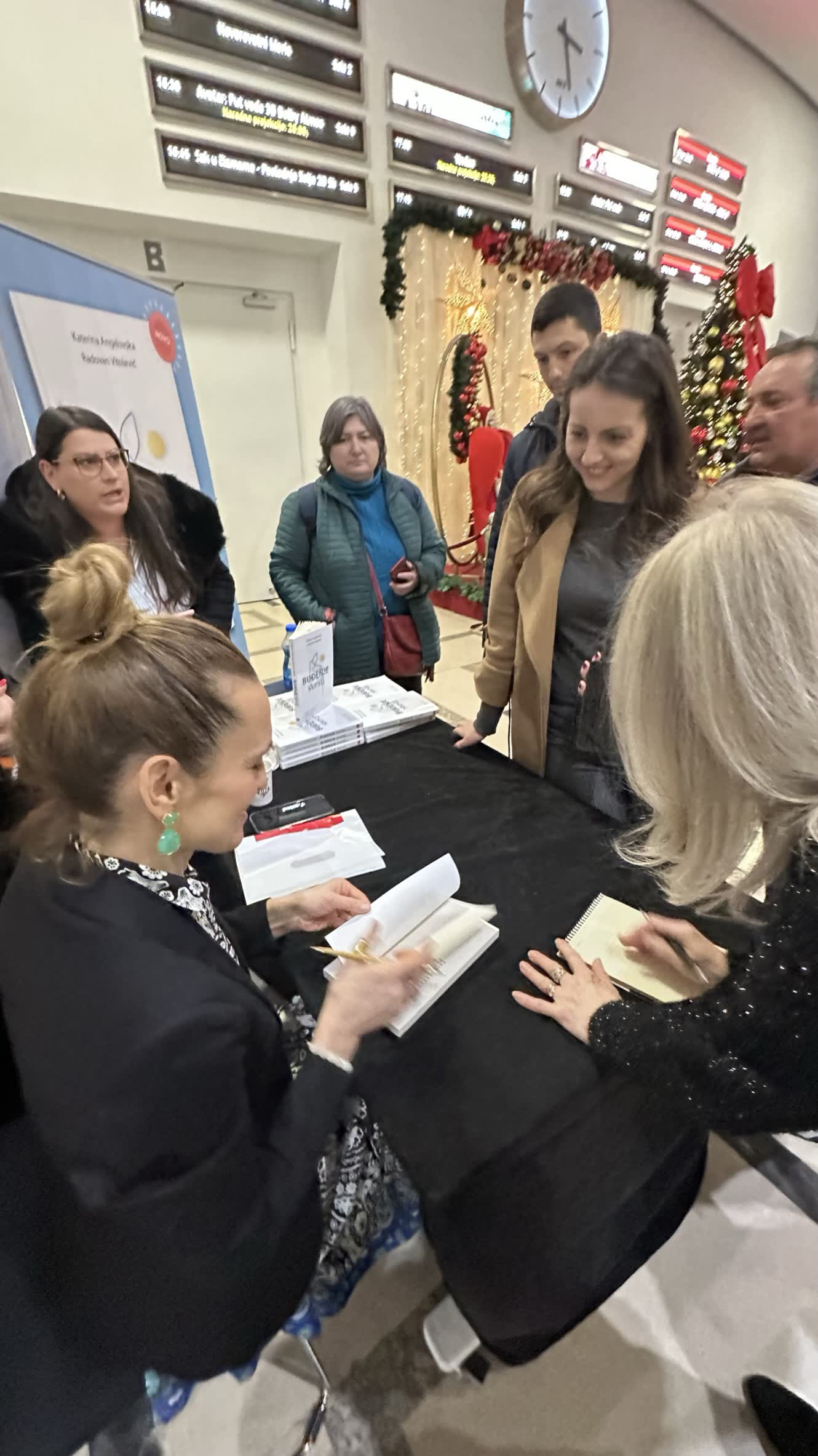 Промоција на српското издание Buđenje svesti од Катерина Ангеловска и Радован Витошевиќ (Radovan Vitosevic), Белград 2023